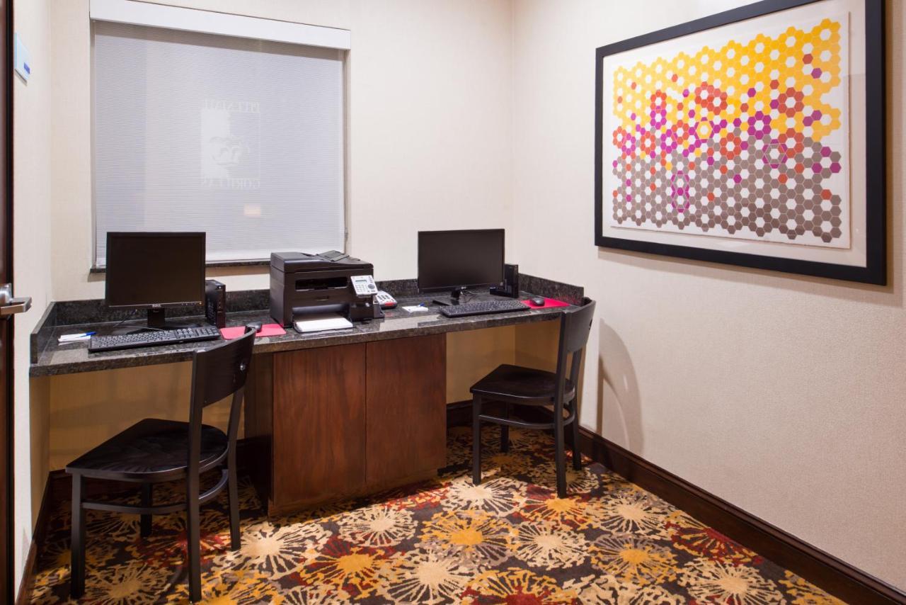 Holiday Inn Express & Suites Pittsburg By Ihg Екстер'єр фото