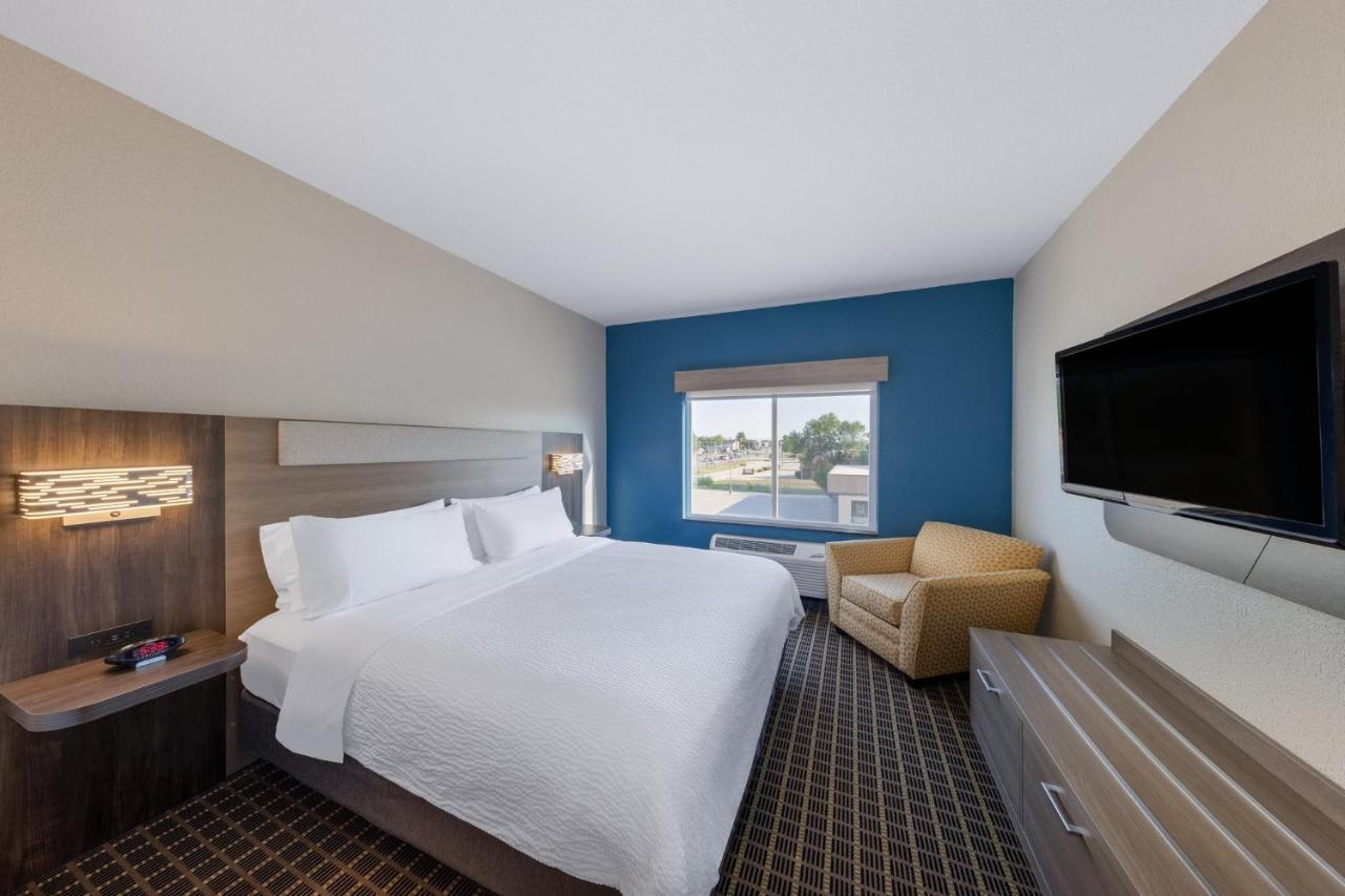 Holiday Inn Express & Suites Pittsburg By Ihg Екстер'єр фото
