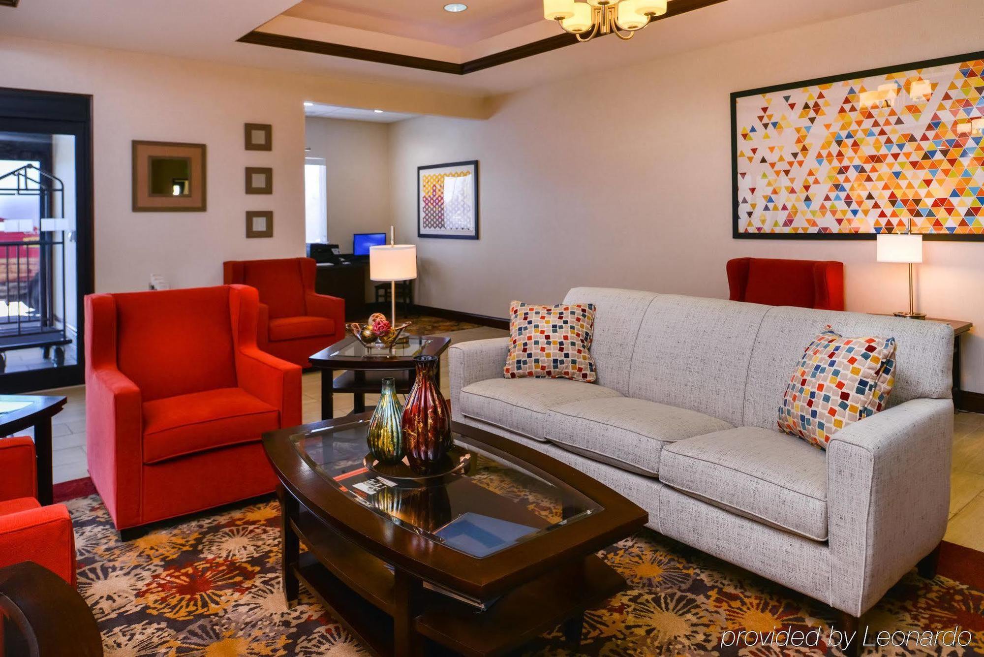 Holiday Inn Express & Suites Pittsburg By Ihg Екстер'єр фото