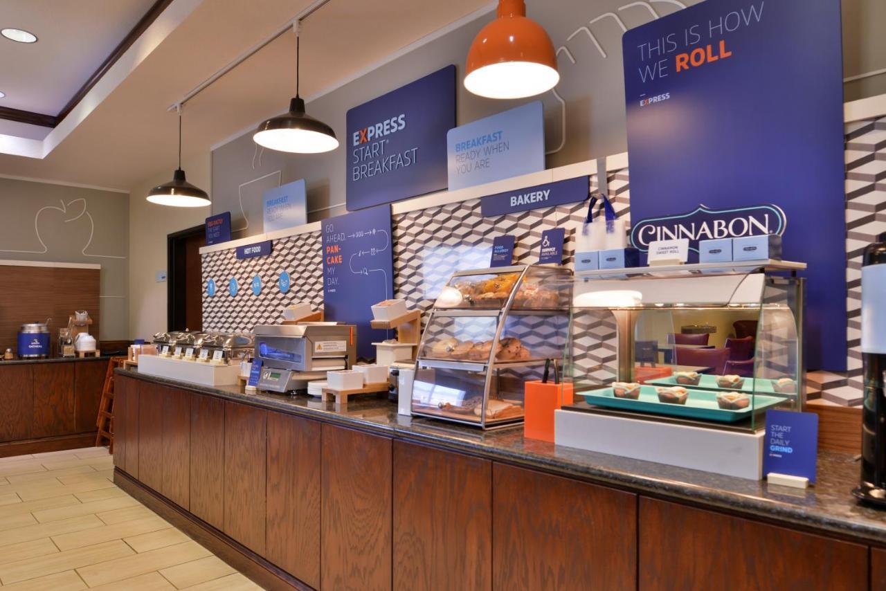Holiday Inn Express & Suites Pittsburg By Ihg Екстер'єр фото