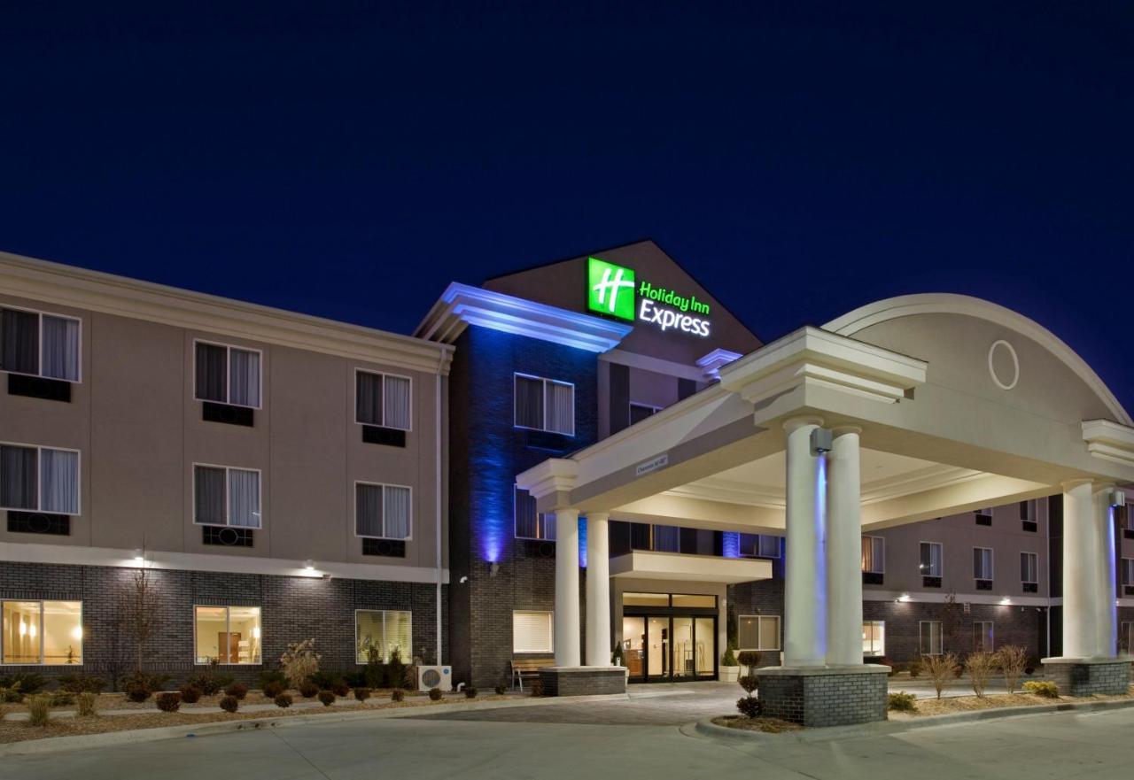 Holiday Inn Express & Suites Pittsburg By Ihg Екстер'єр фото
